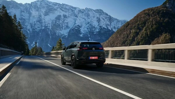 Citroen C5 Aircross – Vue arrière