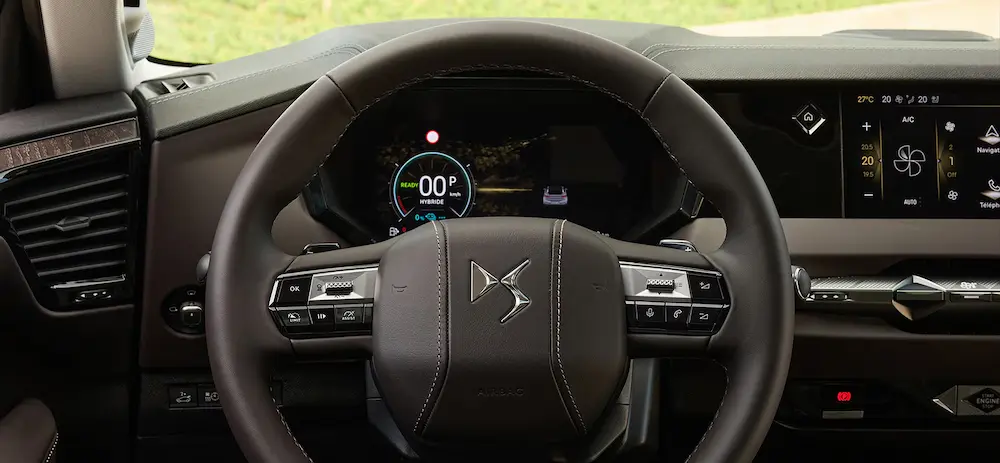 Ds 4 – Tableau de bord