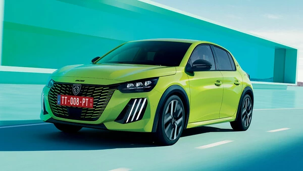 Peugeot 208 – Vue avant